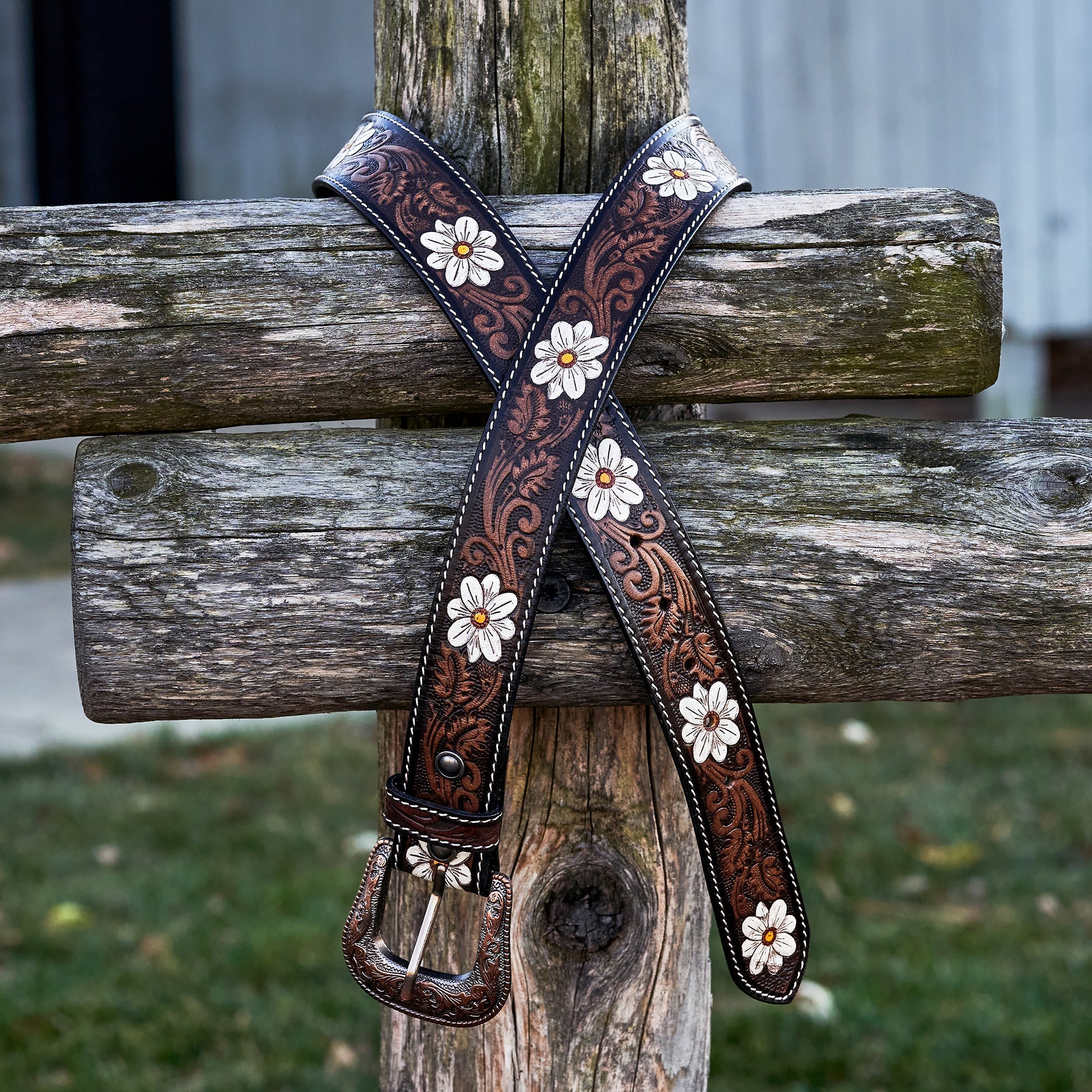 Prairie Blossom Embossed Leather Belt | TRAVELTELI