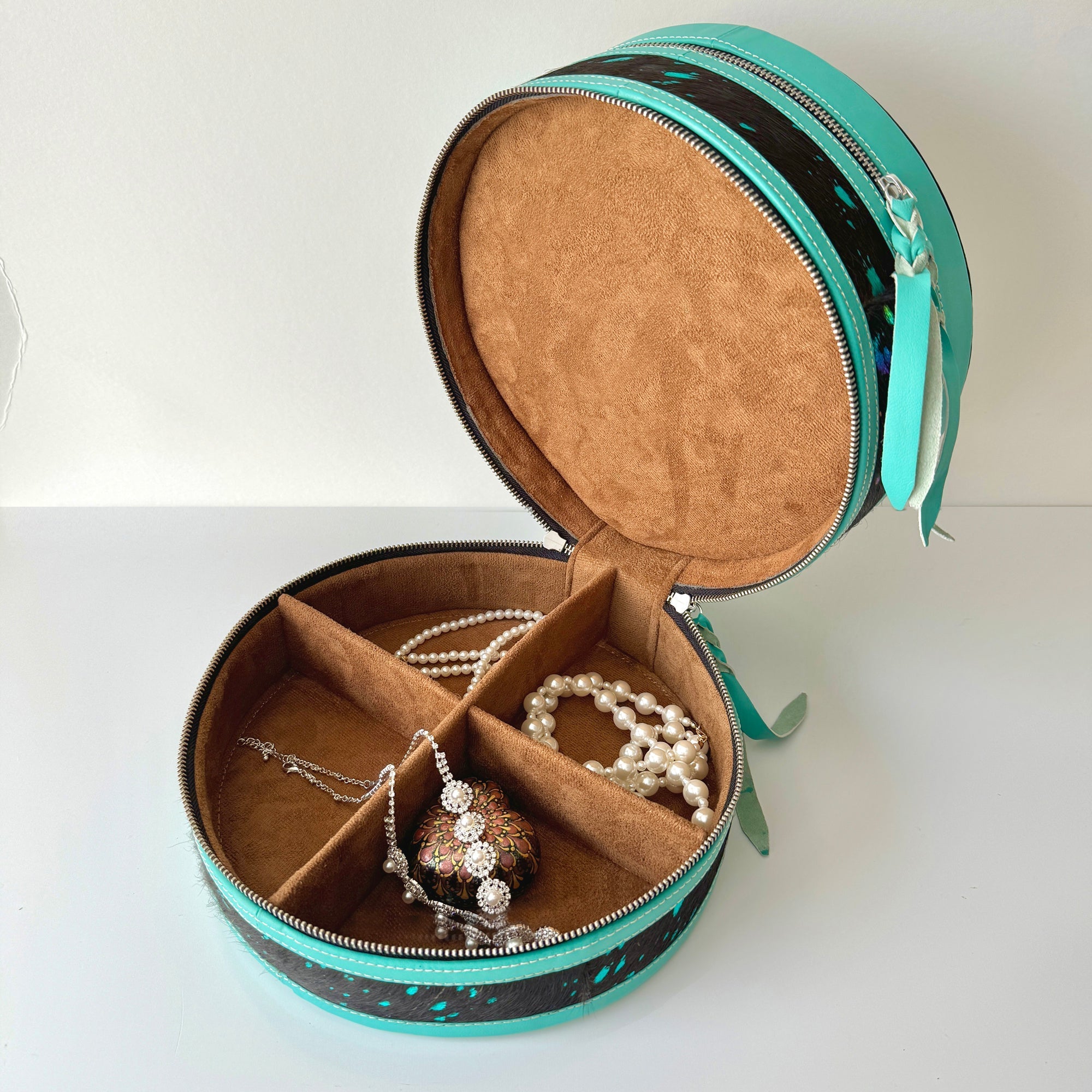 Elegant Turquoise Jewelry Travel Case