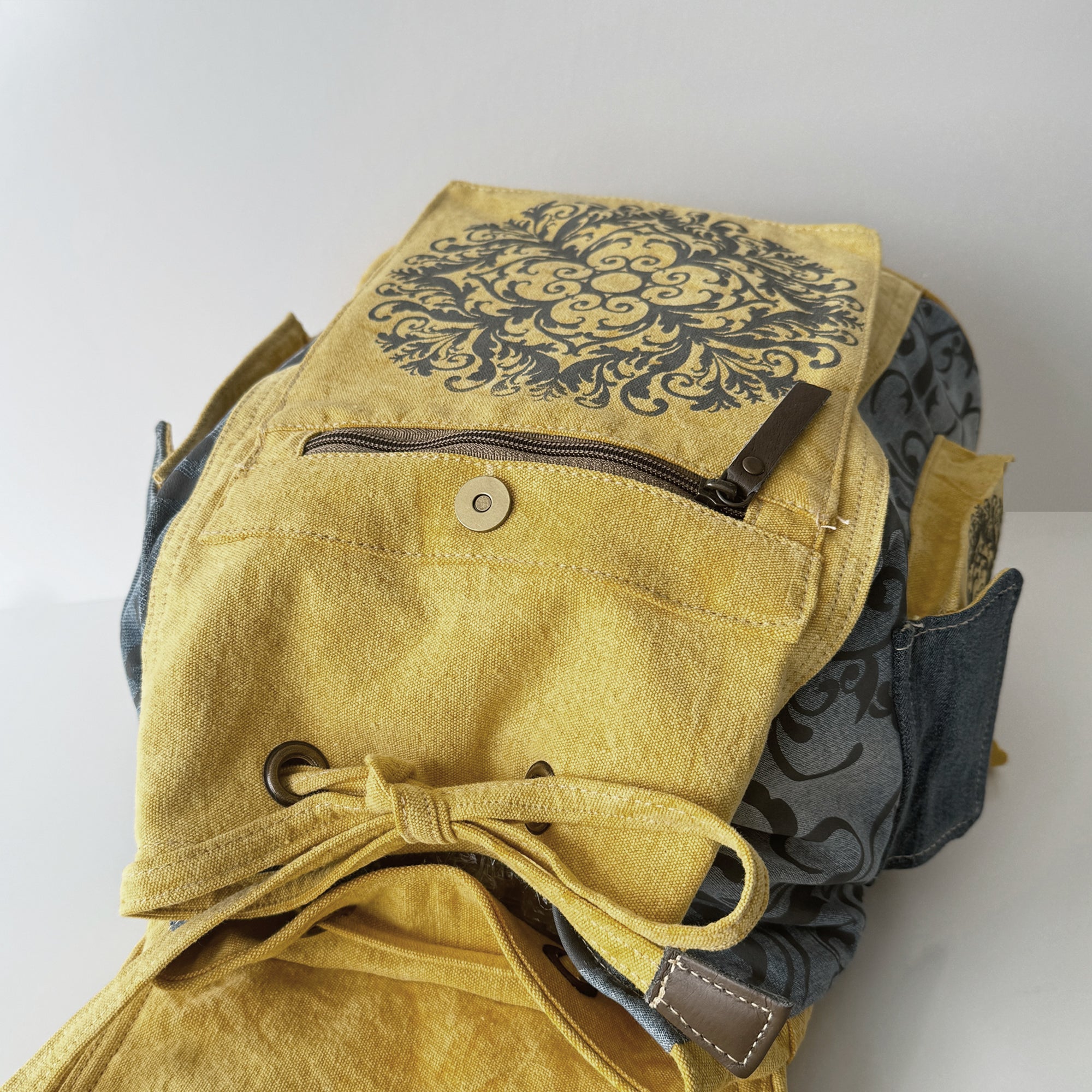 Baroque Print Travel Backpack