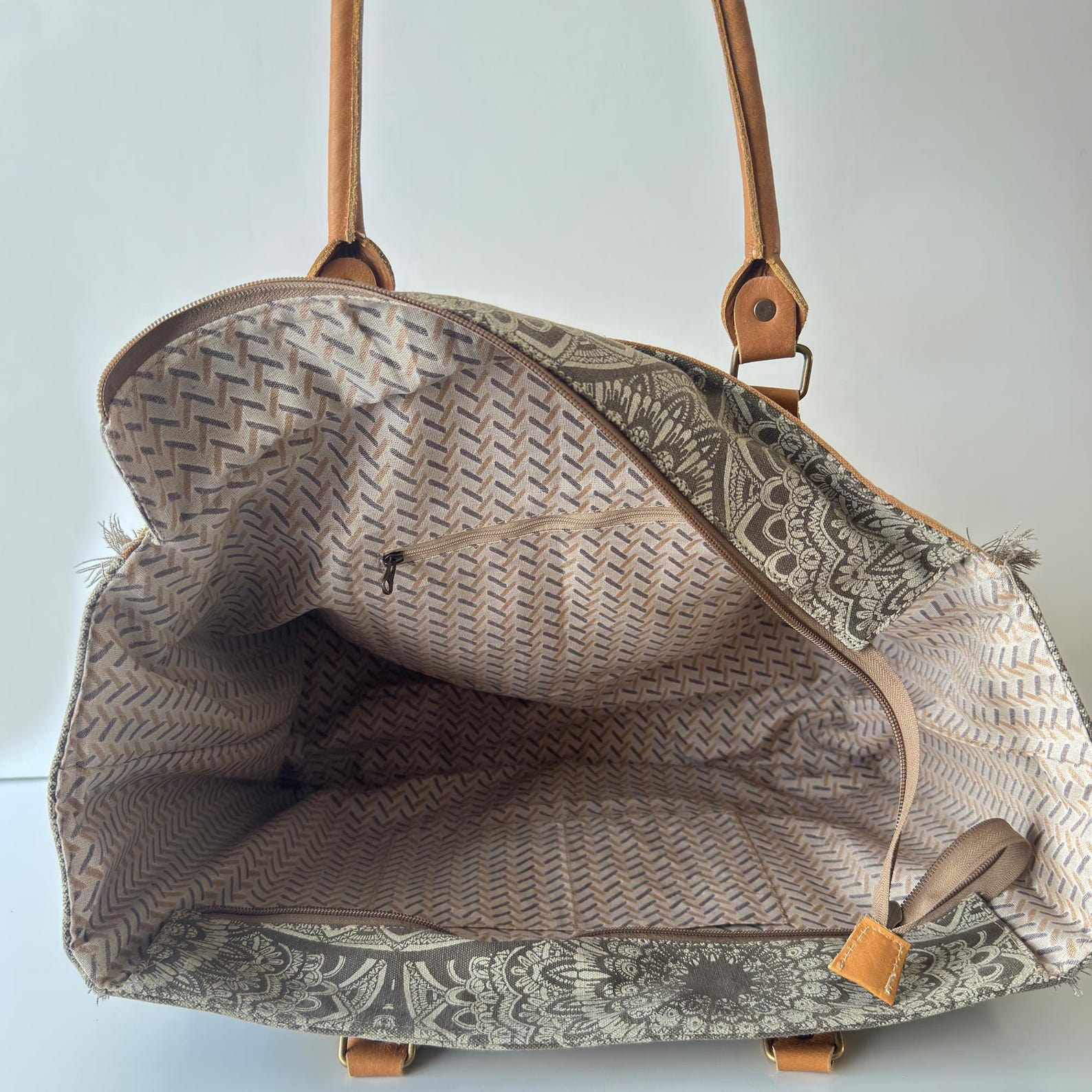 Boho Canvas Tote Bag: Mandala Design
