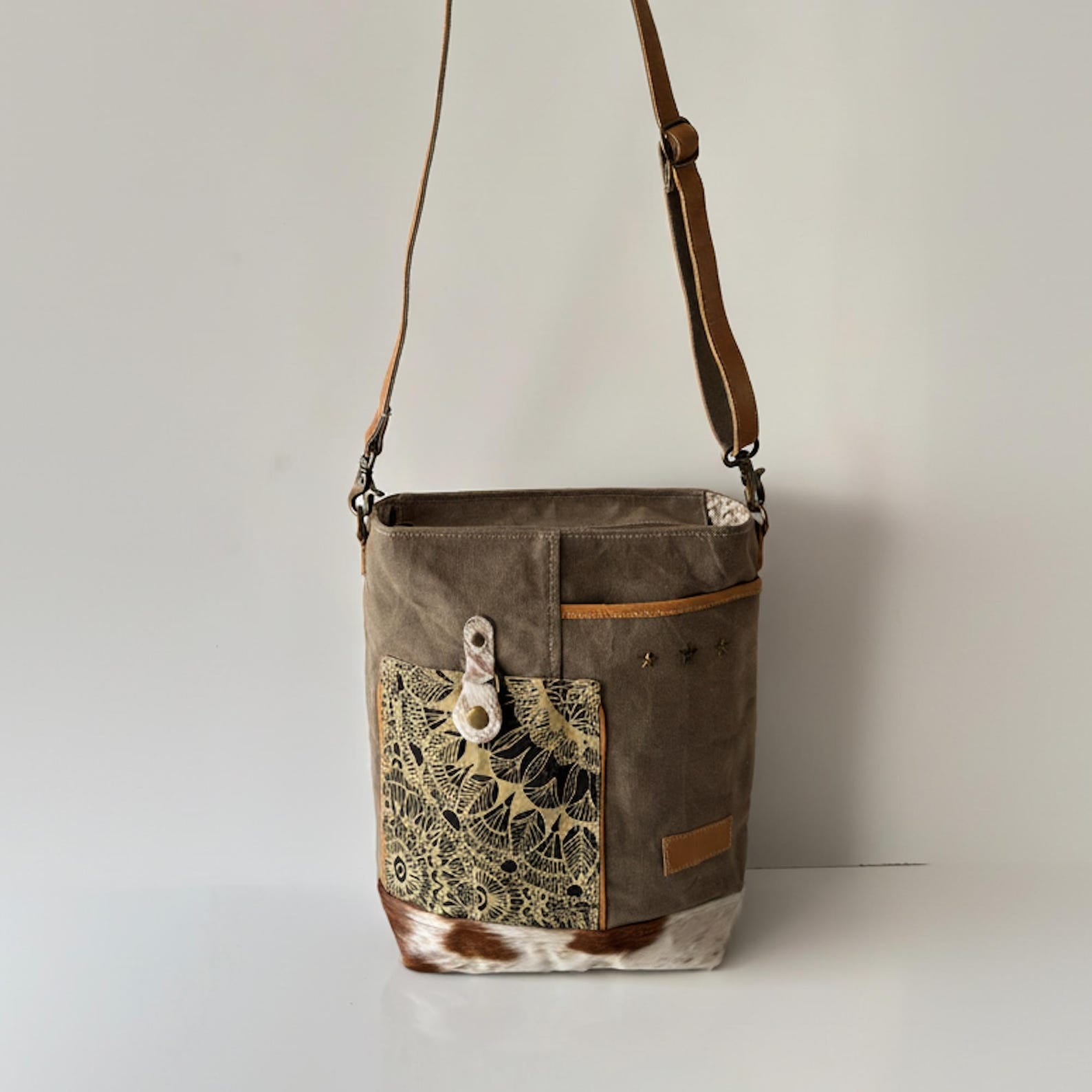 3 Star Boho Canvas Crossbody Bag with Leather Strap