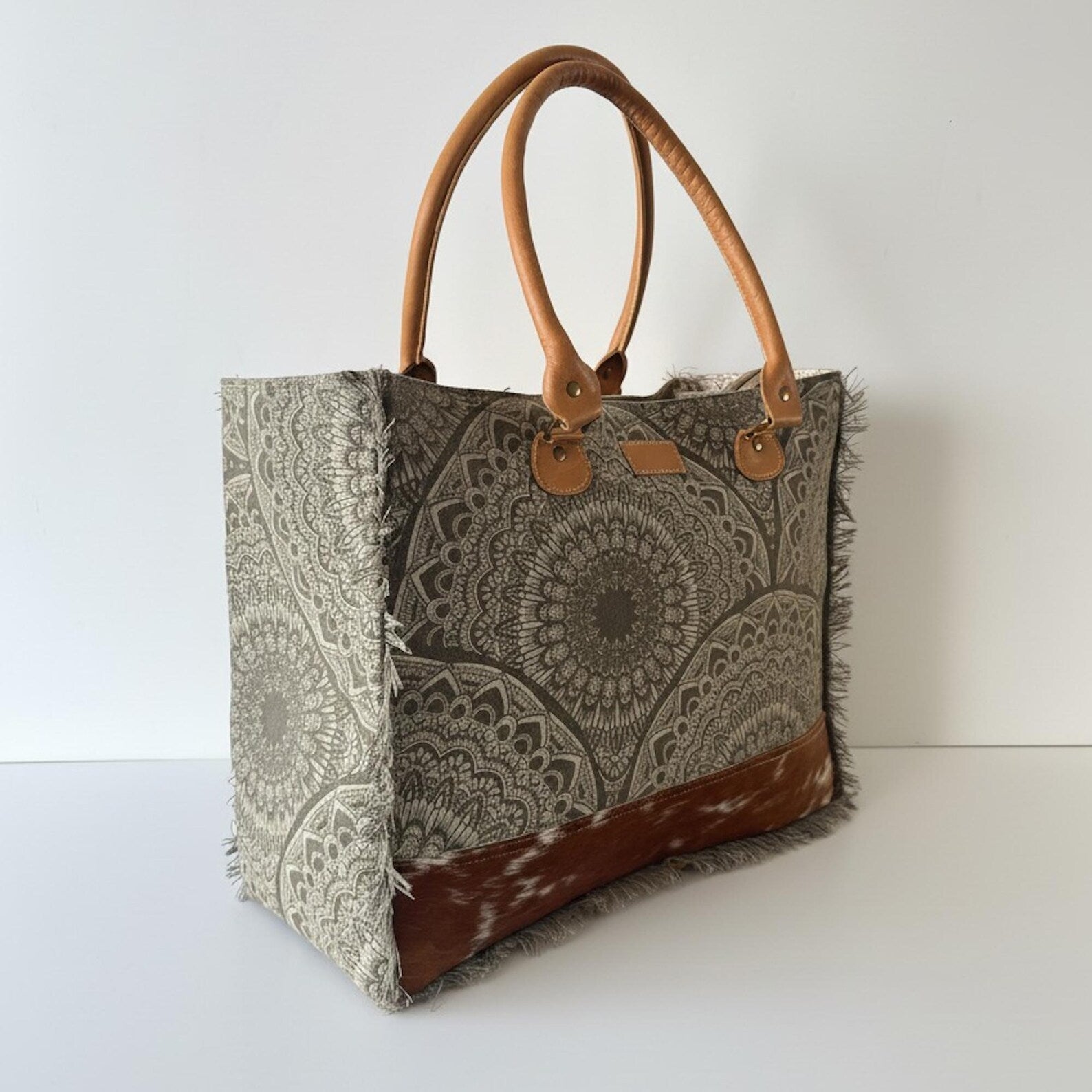 Boho Canvas Tote Bag: Mandala Design