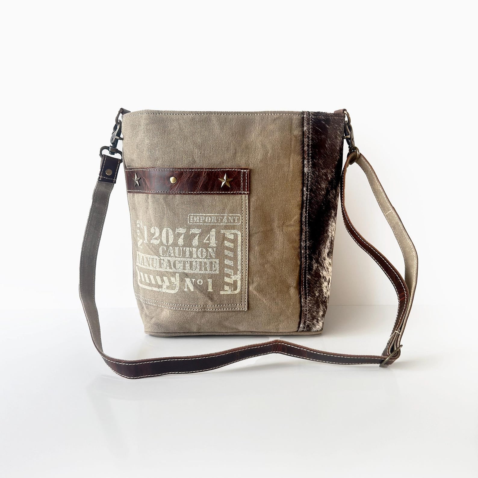 Essential Messenger Bag with Leather Strap
