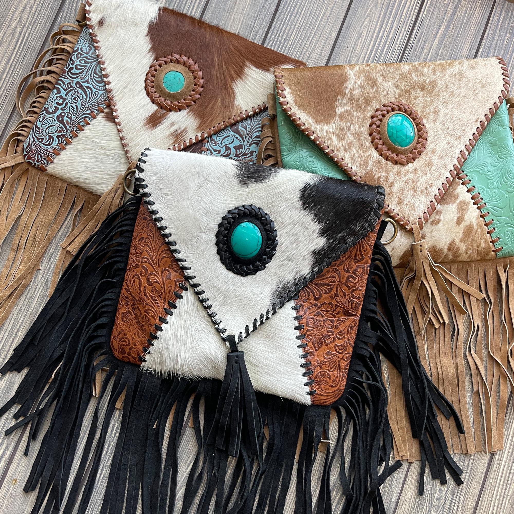 Handcrafted Leather and Cowhide Crossbody Bag with Fringe  display picture 3